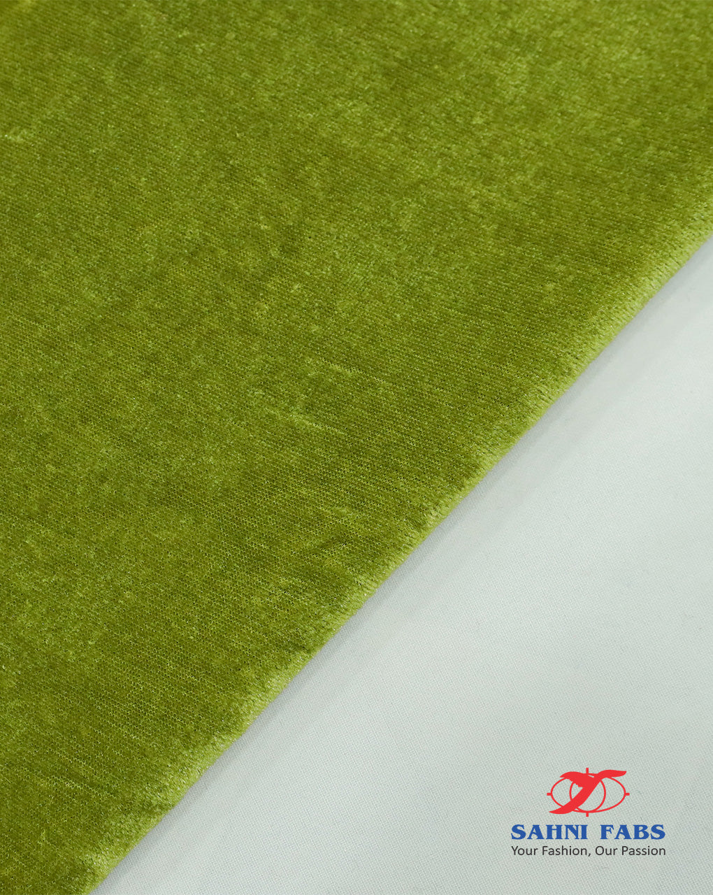 Plain Green Velvet Lycra Fabric Width 58 Inches Sahni Fabs 9069