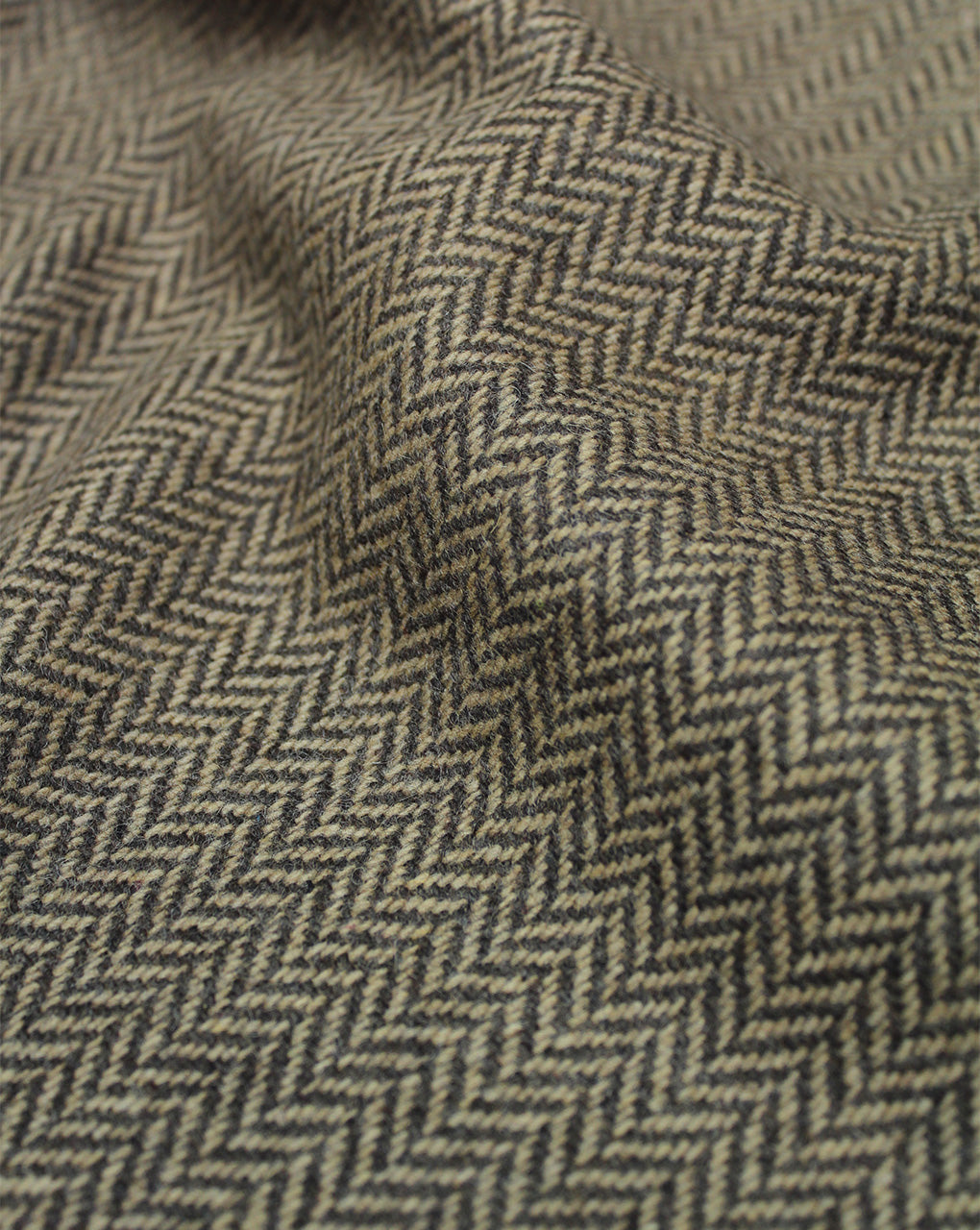 WOOLEN TWEED FABRIC (WIDTH 56 INCHES)