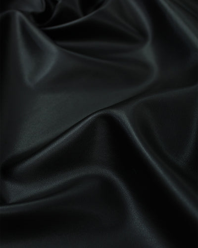 BLACK LEATHERITE FABRIC (WIDTH-56 INCHES)