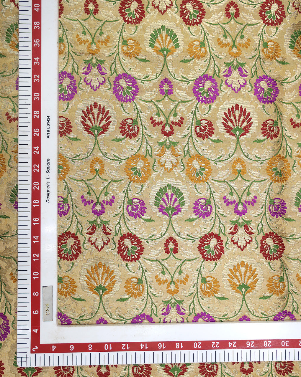 Multicolor Kinkhab/Kimkhab Brocade Banarasi Fabric