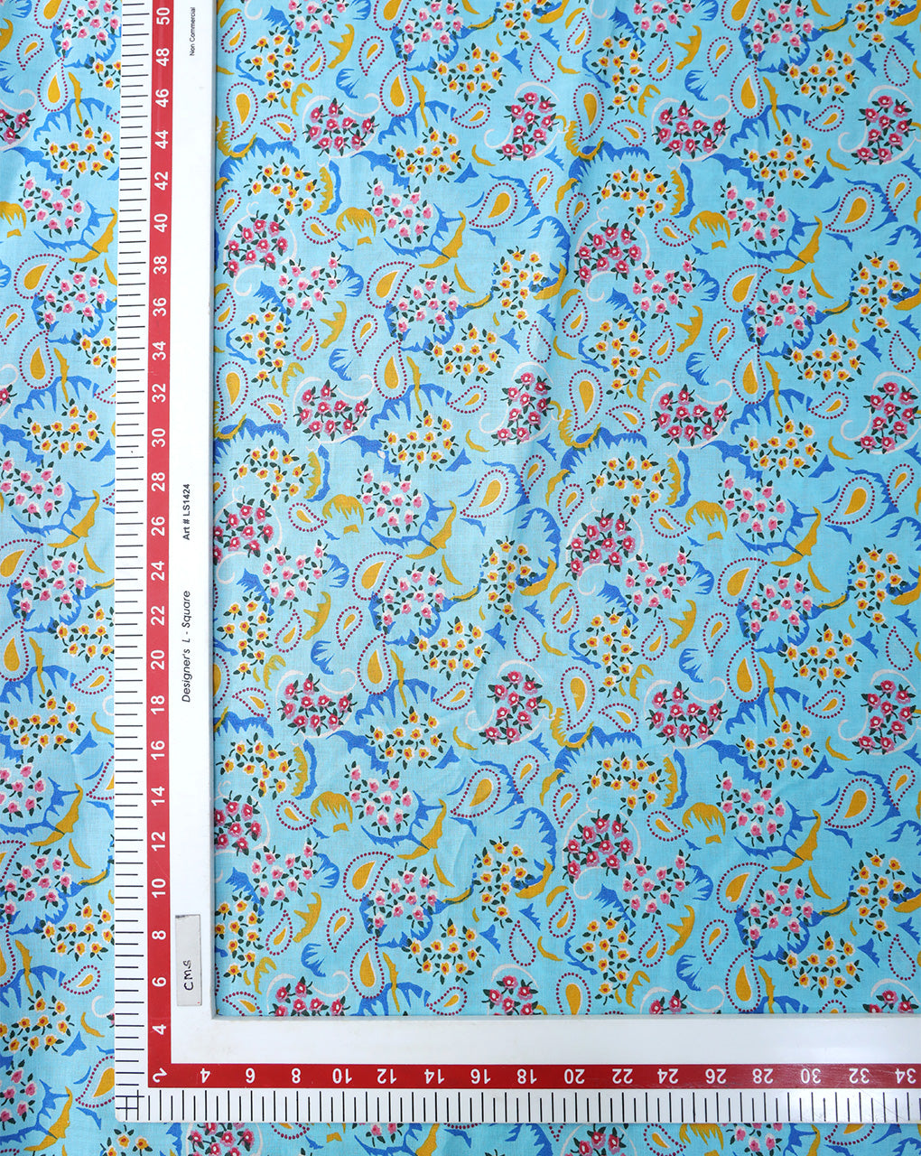 MULTICOLOR COTTON CAMBRIC PRINTED FABRIC