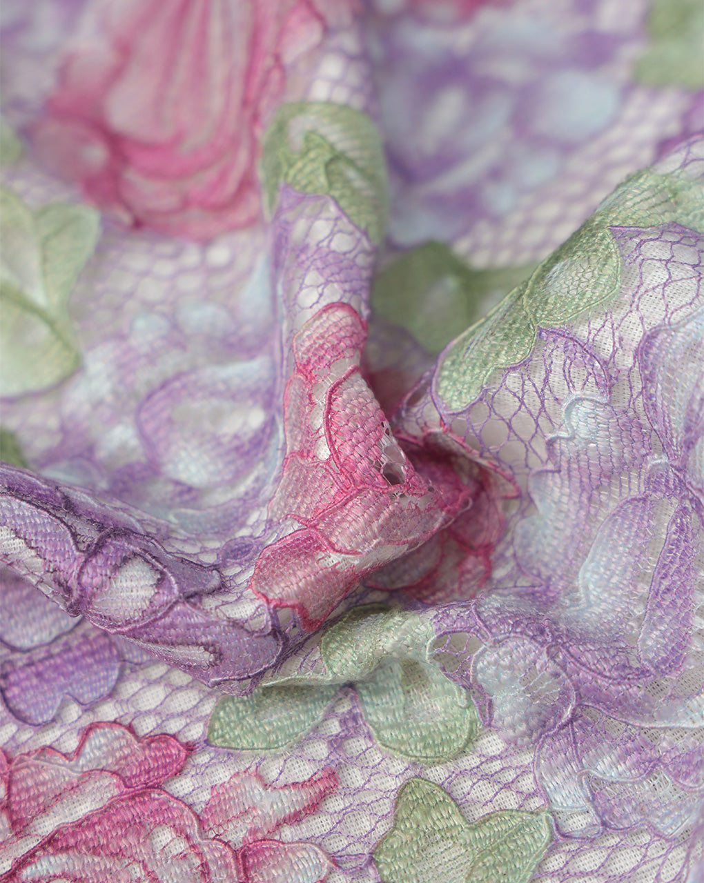 MULTICOLOR FLORAL DESIGN POLYESTER JACQUARD LACE FABRIC