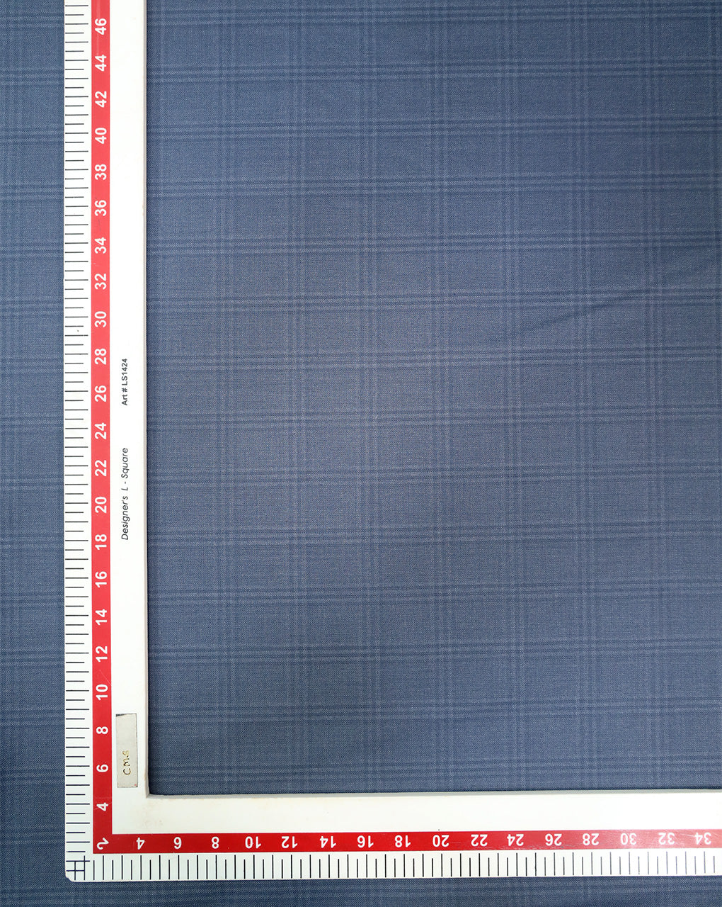 CHECKS PATTERN SUITING FABRIC (WIDTH-58 INCHES)