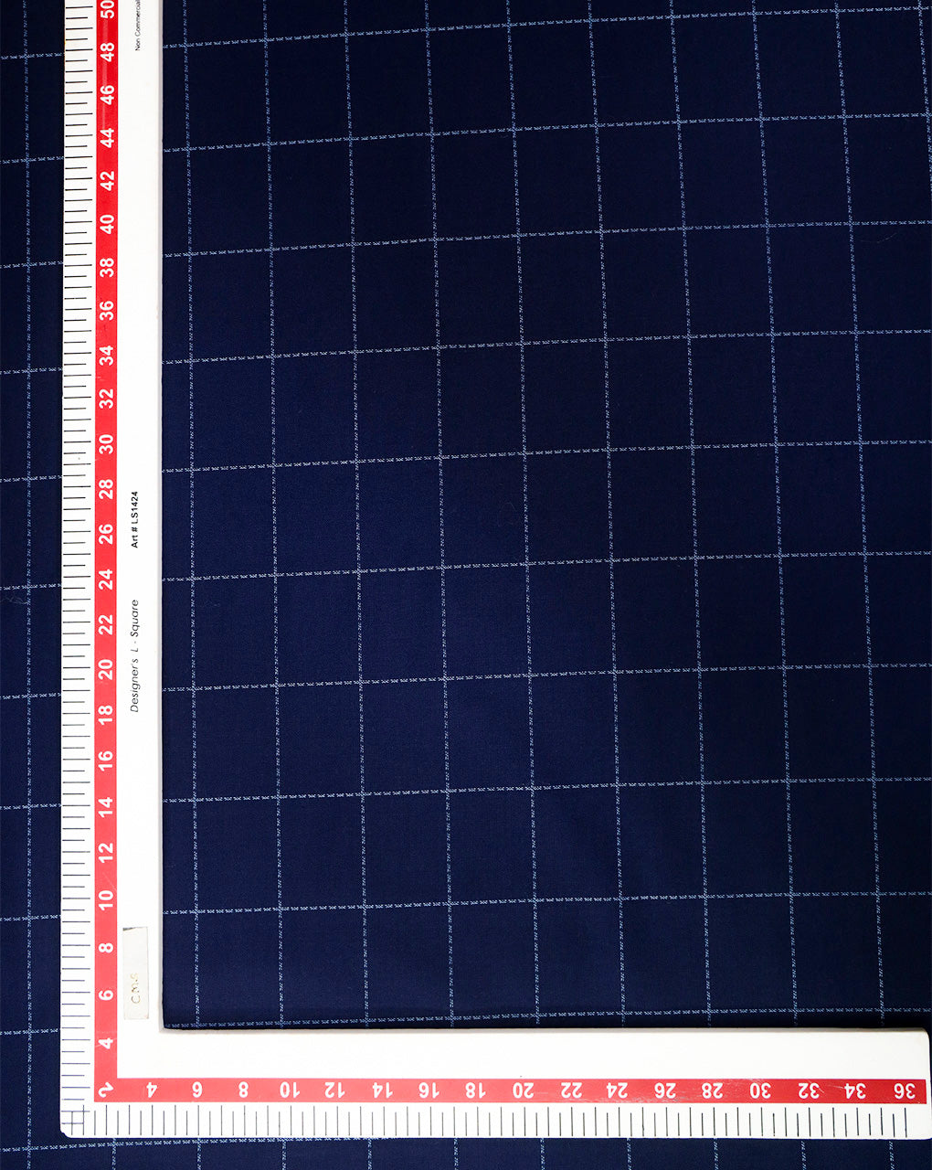 CHECKS PATTERN SUITING FABRIC (WIDTH-58 INCHES)